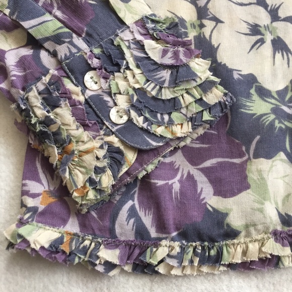 Anthropologie Tops - Anthropologie Odille ruffled floral button down